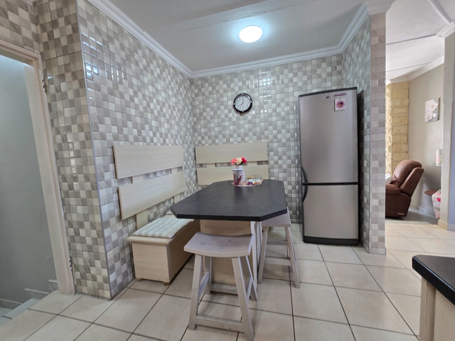 4 Bedroom Property for Sale in Bayswater Free State